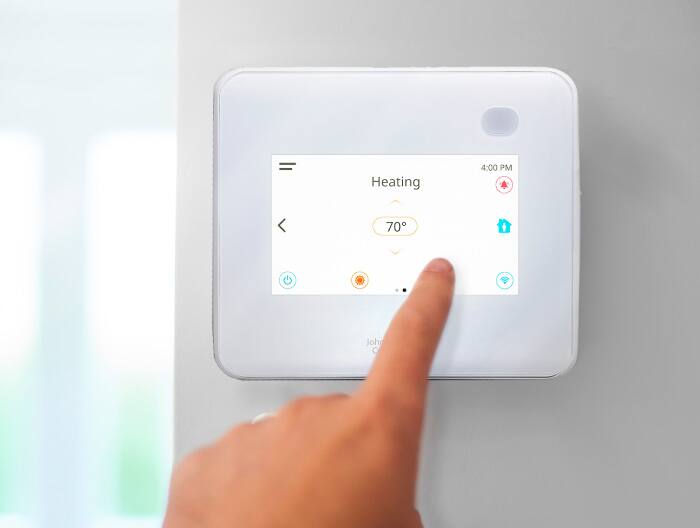 4.2 inch LCD touchscreen